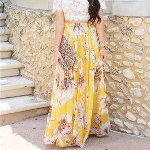 MARVELOUS FLORAL MAXI SKIRT IN YELLOW